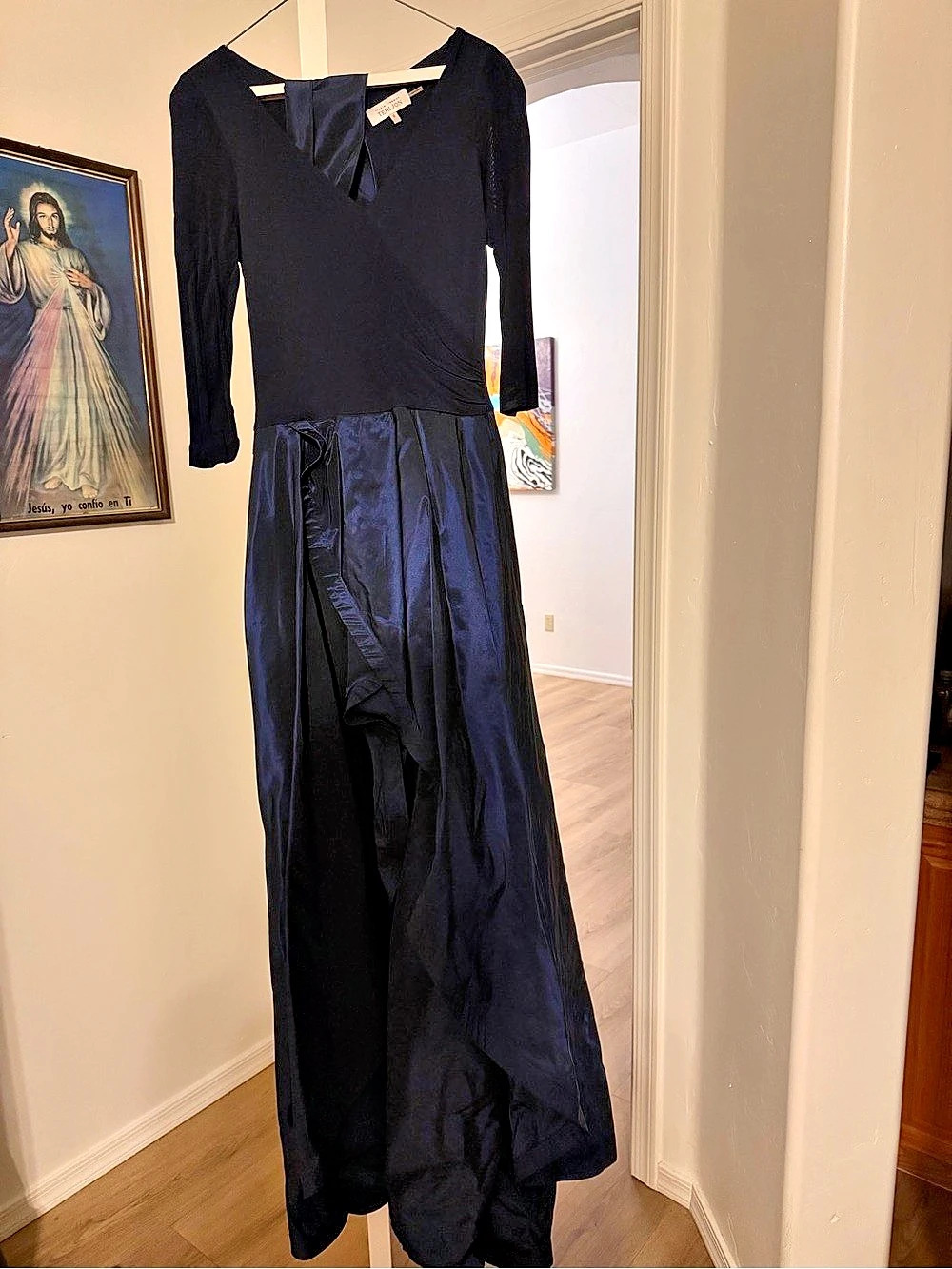 Teri Jon Long Sleeve Maxi Dress in Black Size 6 Like New